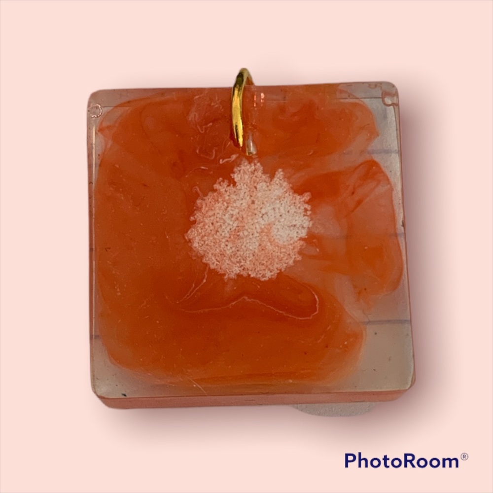 Resin orange pink Charm